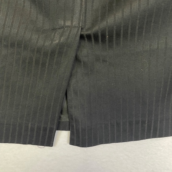 Black Skirt No brand inside lining zipper with small slip slid size 14 Pre-owned - Picture 6 of 12